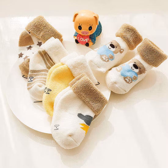 Chaussettes tricotées chaudes en coton pour enfants, nouvelle collection populaire